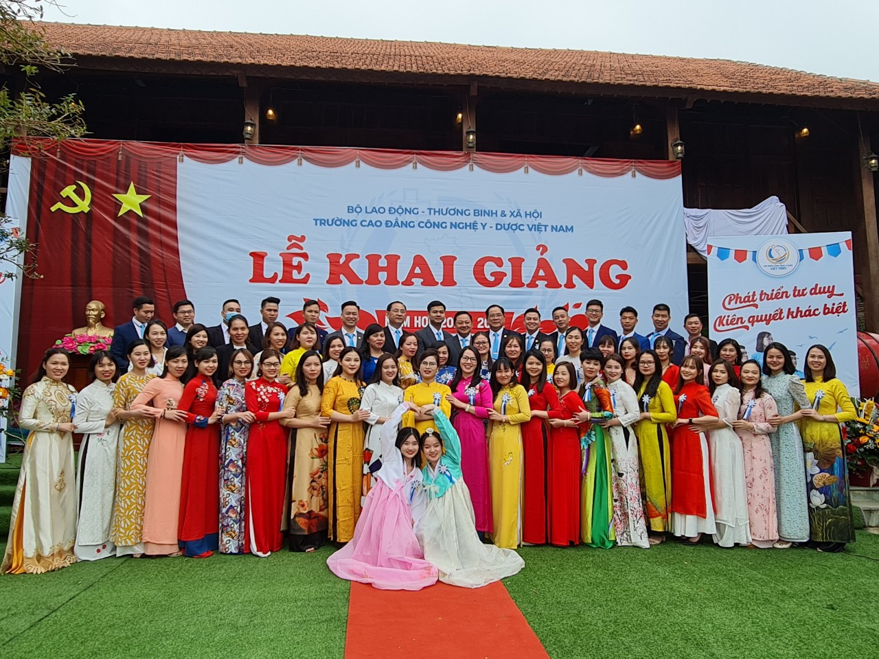 Trường Cao đẳng Công nghệ Y - Dược Việt Nam: Linh hoạt giảng dạy, đào tạo trong mùa dịch COVID-19