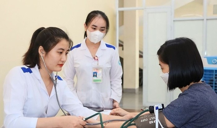 Nhiều nơi cử y sỹ đa khoa học lên cao đẳng để chuẩn hóa và nâng cao trình độ.