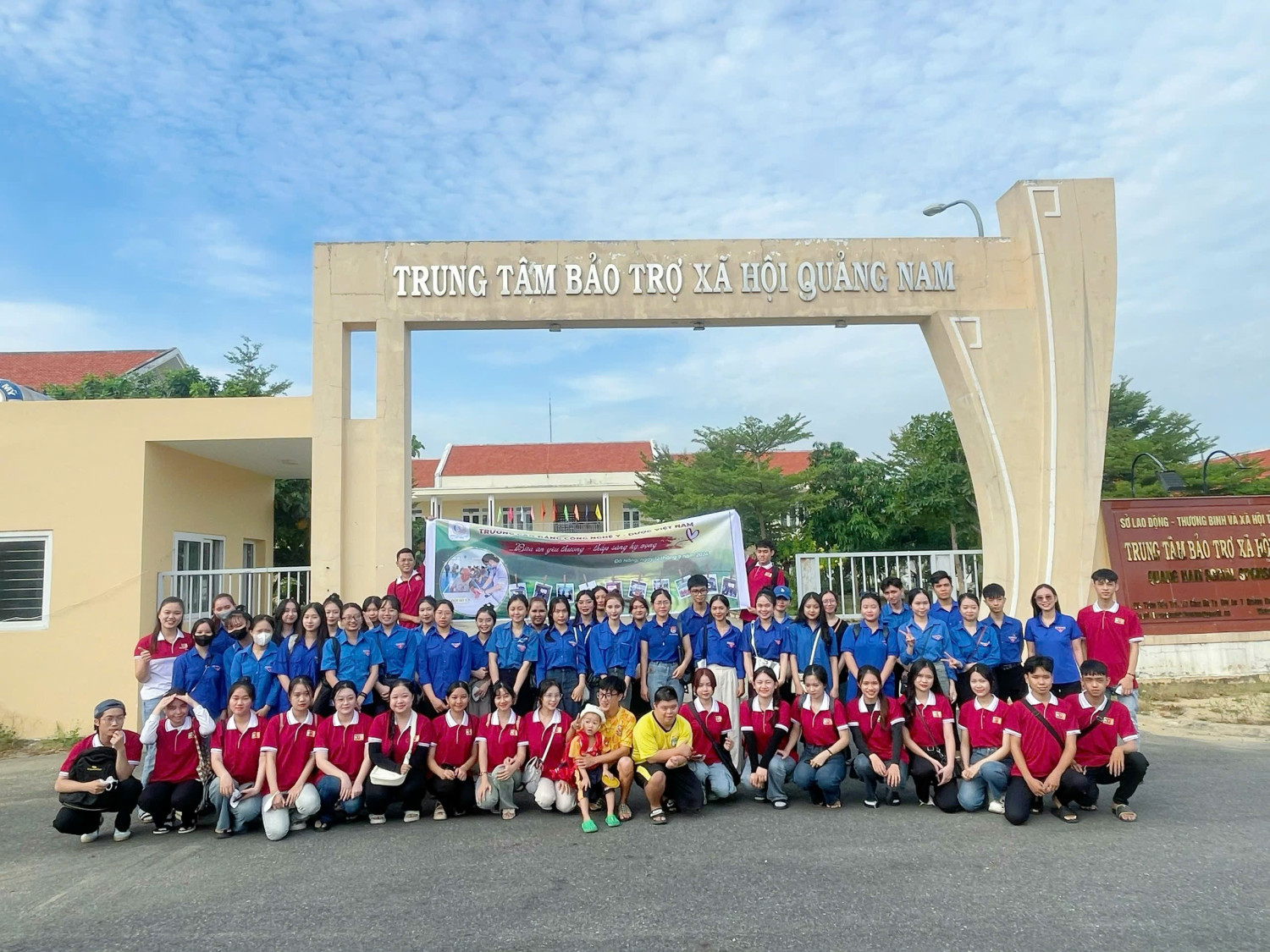 BỮA ĂN YÊU THƯƠNG - THẮP SÁNG HY VỌNG