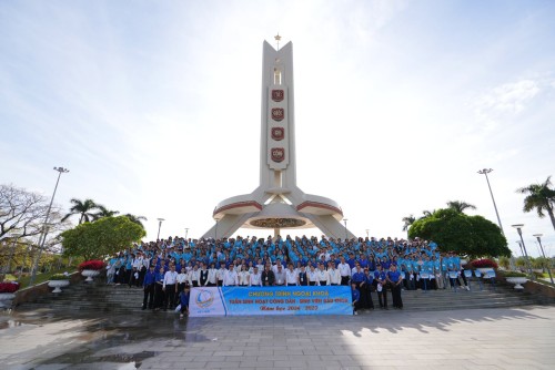 TUẦN SINH HOẠT CÔNG DÂN – SINH VIÊN ĐẦU KHÓA 21 NĂM HỌC 2026 – 2027 HÀNH TRÌNH TRẢI NGHIỆM – GIÁO DỤC TRUYỀN THỐNG – ĐỊNH HƯỚNG NGHỀ NGHIỆP