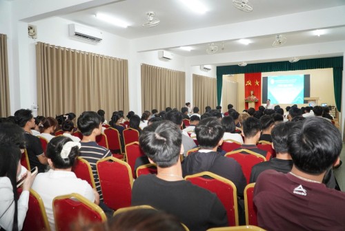 🎓 K21 CHÍNH THỨC BẮT ĐẦU TUẦN SINH HOẠT CÔNG DÂN – SINH VIÊN