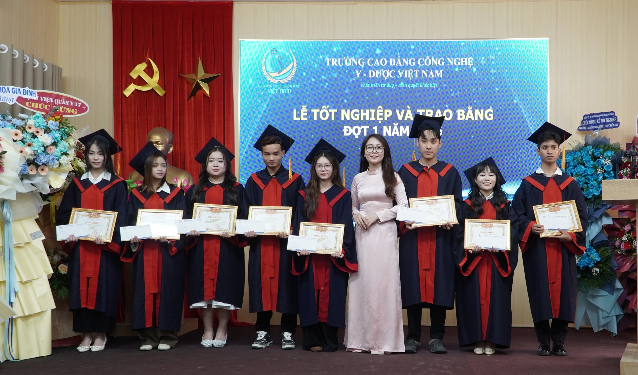 ảnh tốt nghiệp ảnh 1