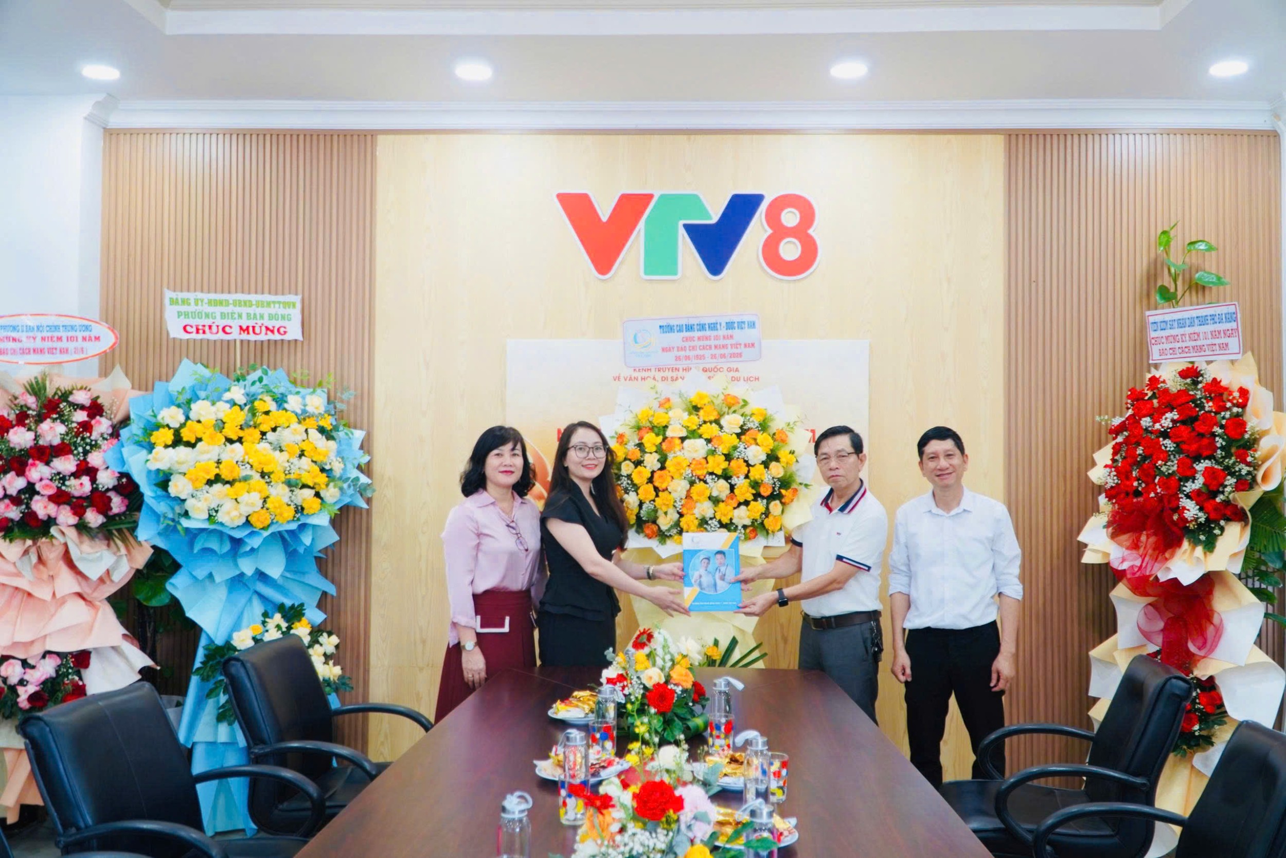 VTV 8